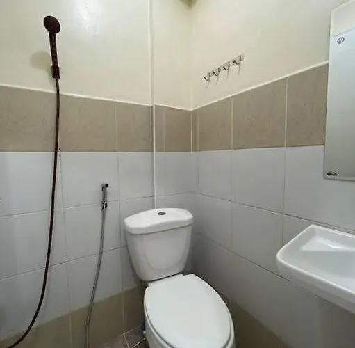 Lawton Residences 2c Apartment *